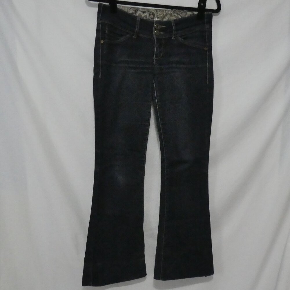 Unbranded | size 26 | Blue Distressed Dark Wash Flared Jeans